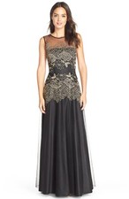 Tahari ASL Blush Floral Embroidered Tulle Sleeveless V-Neck Evening Gown, Size 8 — listing 3