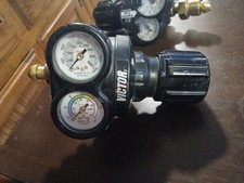 Victor Argon/Helium Flowmeter Regulator with Pressure Gauge — listing 6