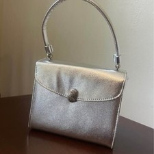 Vintage 1950s-60s Silver Metallic Kisslock Evening Bag with Metal Top Handle — listing 6