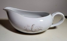 Kaysons Golden Rhapsody Gravy Boat with Attached Underplate, White with Gold Trim and Wheat Motif — listing 3