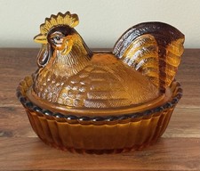 Multi-Color Amberina Glass Rooster on Nest Covered Candy Dish, 8.5 inch — listing 4