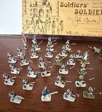 Set of 8 Lead Toy Soldiers with Piper, Bugler and Field Cannon, 1 1/2" Tall, Grey Uniforms & Tricorn Hats — listing 5