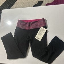 Lululemon Wunder Under Cropped Leggings in Black/White Textured Print — listing 4