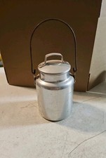 Vintage Aluminum Hinged-Lid Milk Jug / Coffee Pot with Spout and Handle — listing 4