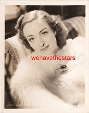 Joan Crawford 1930s MGM Fan Photo / Premium Portrait Card, Facsimile Signature — listing 4