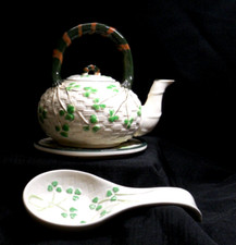 Vintage Japanese Majolica-Style Basketweave Teapot with Embossed Floral Bouquet and Bamboo Handle — listing 3