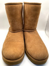 UGG Australia Classic Short Boots in Chestnut Suede — listing 3