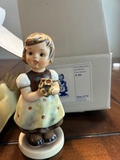 Goebel M.I. Hummel "For Mother" Figurine #257 — listing 6