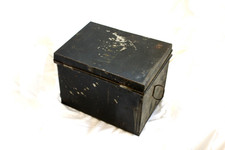Antique 19th Century American Toleware Tin Canister/Bin with Hand-Painted Floral Medallion, Black and Yellow — listing 4