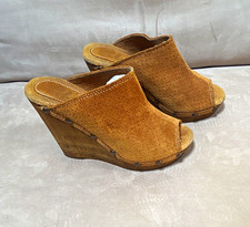 Sbicca Vintage Collection Tan Suede Scalloped Strappy Sandals — listing 4