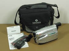 JVC Compact VHS-C Camcorder 20x Optical Zoom — listing 3