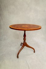 Antique Mahogany Tilt-Top Tripod Pedestal Table with Reeded Saber Legs — listing 2