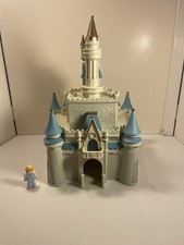 Walt Disney World Cinderella Castle Figurine with Tinker Bell Banner & Photo/Card Holder — listing 4