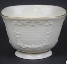Lenox Ivory Porcelain Footed Petal / Lotus Bowl