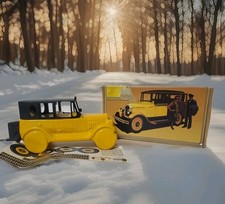 Avon 1926 Checker Cab Wild Country After Shave Decanter, 5 fl oz — listing 6