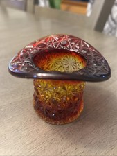 Pressed Glass Top Hat Novelty Dish (Daisy & Button Pattern) — listing 2