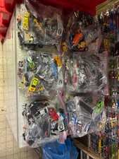 Mixed Lot of Vintage Hot Wheels & Die-Cast Cars (approx. 30-40 pieces)