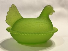 Green Glass Hen on Nest Covered Candy Dish — listing 3