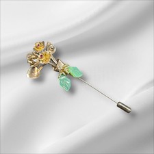 Vintage 1960s-70s Gilt Metal Foliate Stickpin Brooch with Jade Beads No marks visible