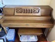 Vintage Mid-Century Spinet Console Piano with Bench — listing 2
