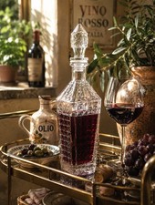 Clear Glass Wine Decanter with Wide Base and Flared Neck