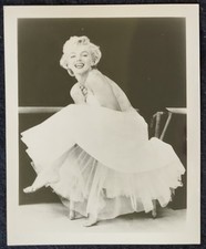 Marilyn Monroe Ballerina Sitting Black & White Canvas Print Wall Art — listing 2