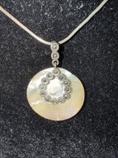 Vintage Italian Mother of Pearl Bead Rosary with Silver-Tone Crucifix — listing 5