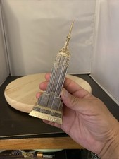 Vintage Empire State Building Souvenir Figurine with Metal Perpetual Desk Calendar — listing 6