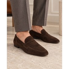 Bruno Magli 'Linda' Taupe Suede Cap-Toe Low Wedge Pumps, Size 10 B — listing 4