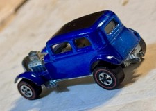 Hot Wheels Redline Classic Nomad in Hot Pink Spectraflame — listing 4