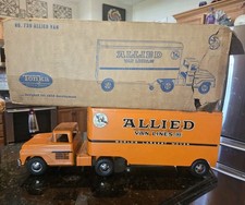 Vintage 1930s-1940s Pressed Steel Delivery/Box Truck with Rear Doors, Green, ~18"