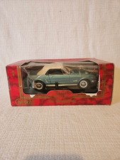 Mira 1:18 Scale 1964-1966 Ford Mustang Convertible Diecast Model Car, Red — listing 6