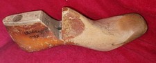 Antique Primitive Wooden Shoe Shine Box / Foot Stool with Cutout Handle — listing 3