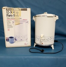 West Bend 12-30 Cup Party Perk Coffee Urn with Twist-Lock Cover (Product #58030) — listing 3