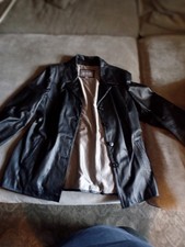 Vintage 1980s Women's Black Leather Jacket, Draped Batwing Style, Size L — listing 4