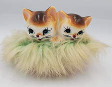 Vintage Ceramic Cat Family Figurine with Kittens on Grassy Base — listing 3