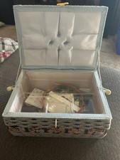 Vintage Art Deco Wicker Sewing Basket with Hinged Lid and Fabric Top — listing 6