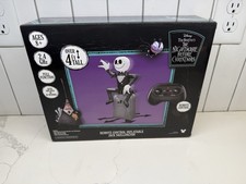 Disney Santa Jack Skellington with Zero Enamel Trading Pin (The Nightmare Before Christmas) — listing 3