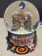 Las Vegas Strip Skyline Musical Snow Globe with Sculpted Base — listing 5