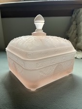 Tiara Frosted Blue Satin Glass Covered Bee Box with Acorn Finial, 5.5 inch — listing 5