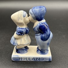 Vintage Ceramic Dutch Boy and Girl Kissing Figurines, Hand-Painted Pair — listing 5
