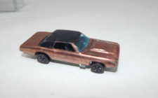 Hot Wheels Redline Custom T-Bird - Magenta/Hot Pink — listing 2