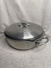 Everlast Forged Aluminum Covered Casserole Dish with Figural Bird Finial, #5009 — listing 6
