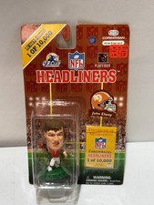 Corinthian Headliners Sports Figures Lot (NFL & NHL) - Reggie White, Brett Favre, Kerry Collins, Eric Lindros, Dan Marino — listing 6