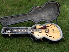 Vintage Epiphone Hollowbody Electric Guitar with Twin P-90 Pickups and Hard Case — listing 5