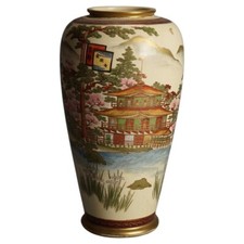 Japanese Satsuma Moriage Vase with Pagoda Landscape and Maple Leaves — listing 5