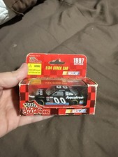 NASCAR #00 Aquafresh Buckshot Jones Diecast Stock Car — listing 5