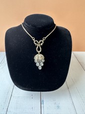 Trifari Vintage Green Marbled Glass Cabochon Waterfall Pendant Necklace and Clip Earring Set — listing 5