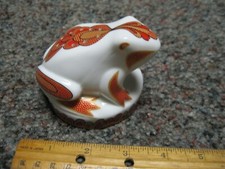 Elizabeth Arden Porcelain Frog Pomander / Potpourri Figurine, Red and White with Gilt Accents — listing 5