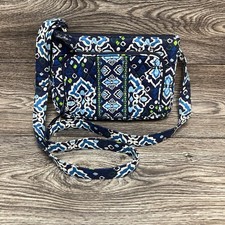 Vera Bradley Quilted Cotton Crossbody Hipster Bag in Burgundy/Maroon Medallion Print